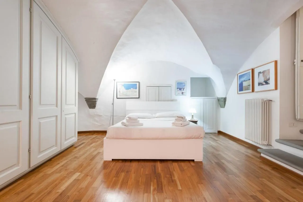 Apartment Pontevecchio Luxury Suite Amazing Location - Hosted By Sweetstay Florence Italy