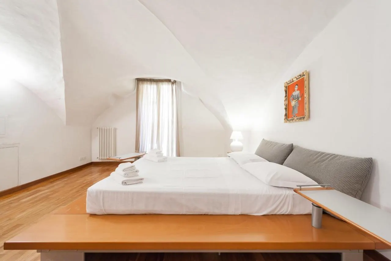 Pontevecchio Luxury Suite Amazing Location - Hosted By Sweetstay Florence Apartment